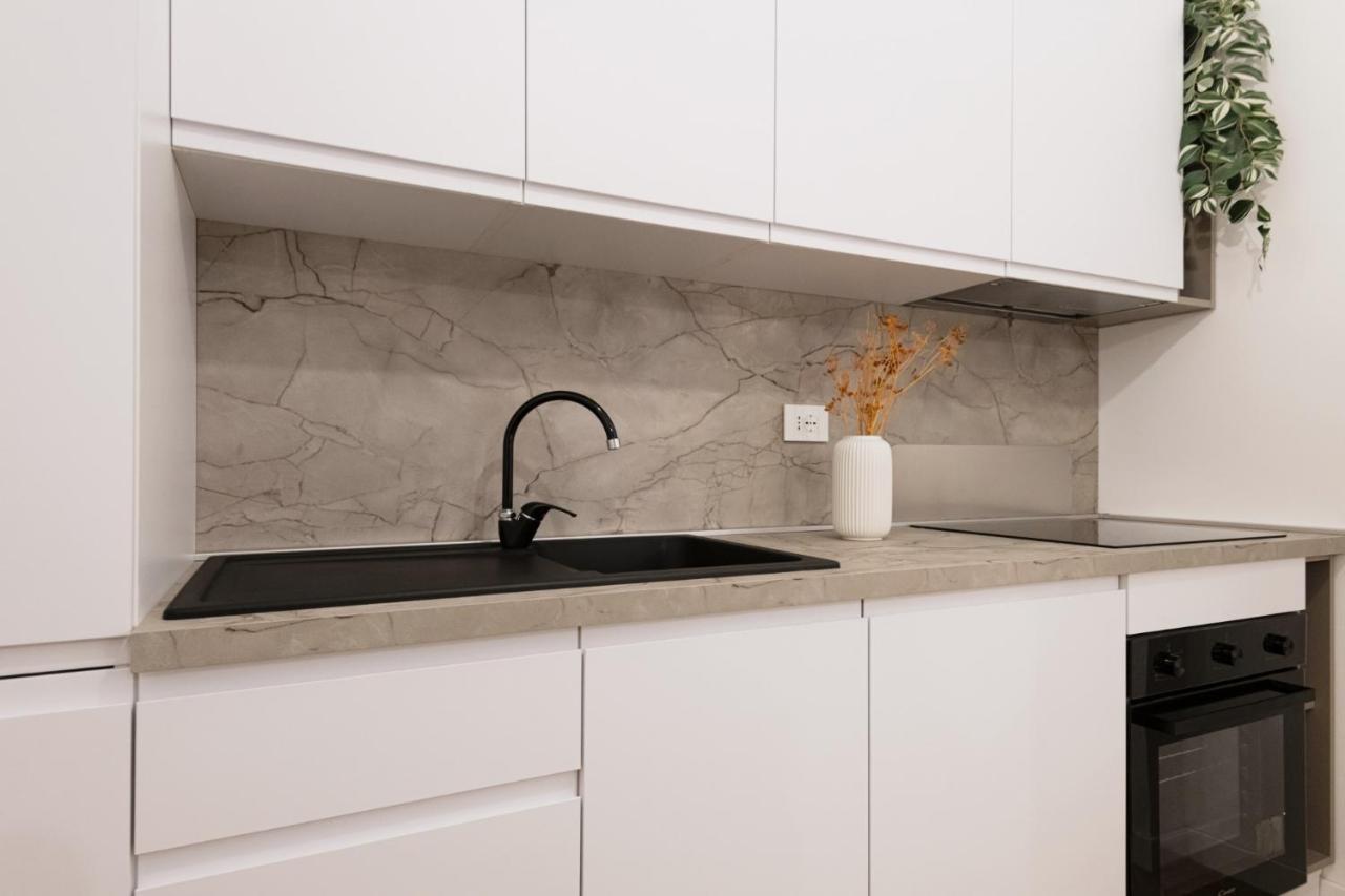 Easylife - Oasi Di Stile A 10Min Dal Duomo Apartment มิลาน ภายนอก รูปภาพ